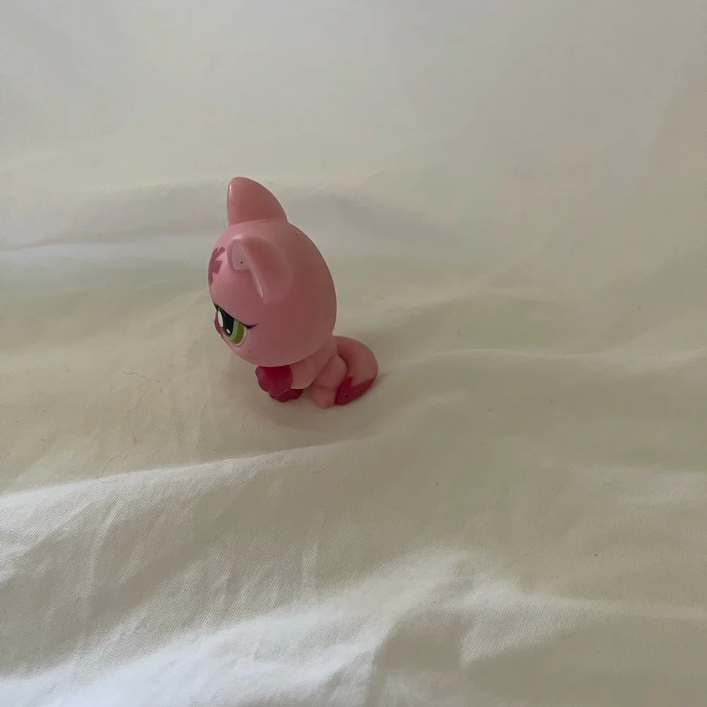 Littlest Pet Shop littlest pet